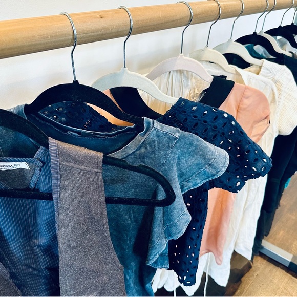 Designer lot consignment; shelf pulls; wholesale; shelf pulls, Allsaints, Zara - Picture 15 of 16